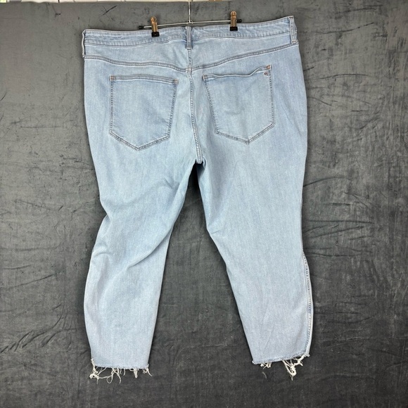 Madewell High Rise Skinny Cropped Jeans - Picture 2 of 11